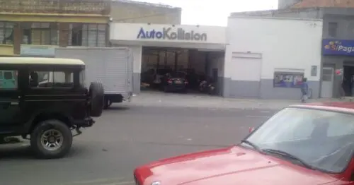 AUTOKLLISIONSAS AUTOKLLISIONSAS