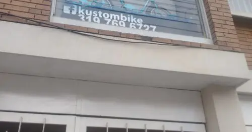 KUSTOMBIKE KUSTOMBIKE