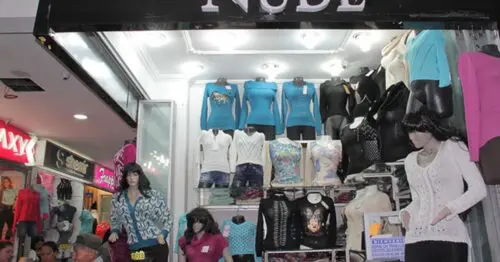 NUDE NUDE