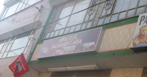 AVICOLASALSAMENTARIA AVICOLASALSAMENTARIA